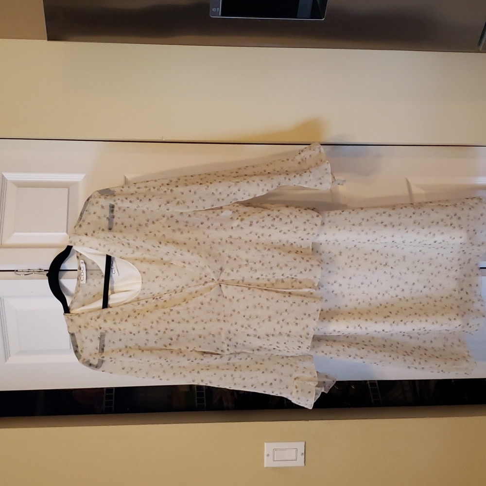 Women's Dress sz 12. New with out tags